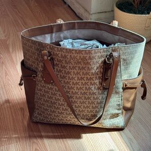 Michael Kors Tan/Brown Signature Logo Tote